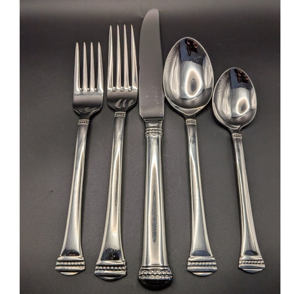 Towle Classique Bead 18/10 Stainless Steel 5 Piece Flatware Place Setting
